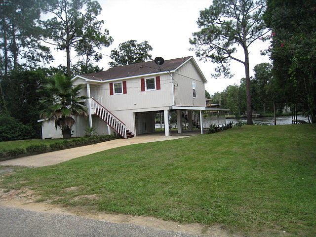 1st image of 15817 Keeney Dr