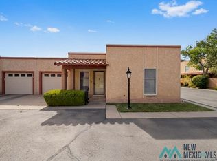 200 E Country Club Rd APT 18, Roswell, NM 88201