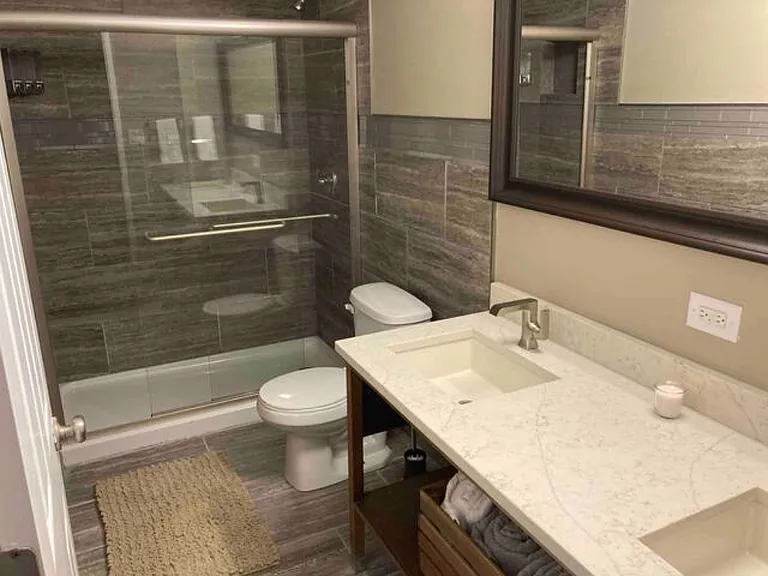 4565 Camden Ln — Photo 6