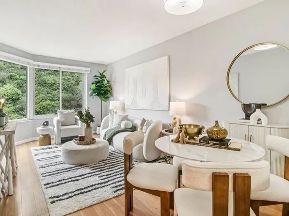 240 Lombard St APT 727, San Francisco, CA 94111