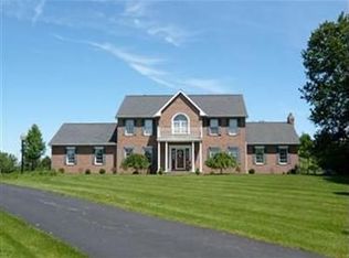 4733 Poe Rd, Medina, OH 44256