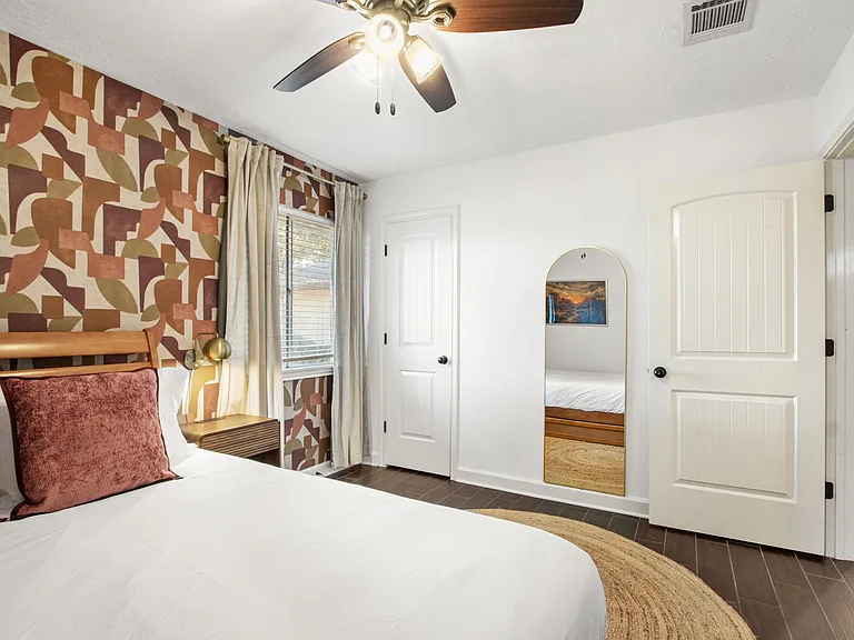 16911 Hibiscus Ln — Photo 16