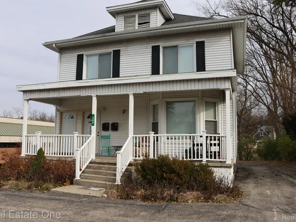 305 E Grand River Ave, Brighton, MI 48116