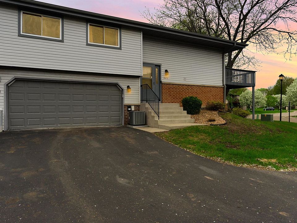 1st image of 641 Portland Pl