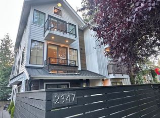 2347 44th Ave SW, Seattle, WA 98116