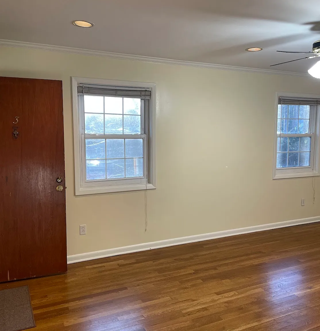 2 bed, 1050 sqft, $1,600 — Photo 2
