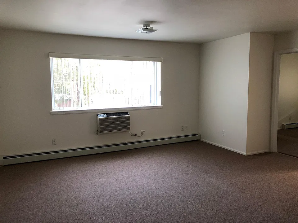 Living Rm