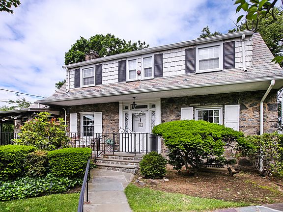 2nd image of 44 Cumberland Dr