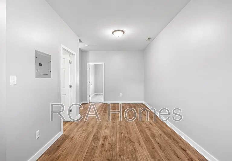 3519 Balsam Ave #7 — Photo 3