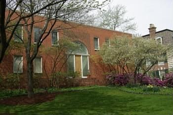 1st image of 4824 S Woodlawn Ave