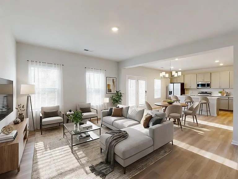 Quinn Residences at Snapping Shoals — Photo 17