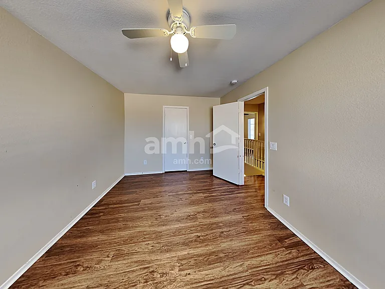 12566 W Cheery Lynn Rd — Photo 14