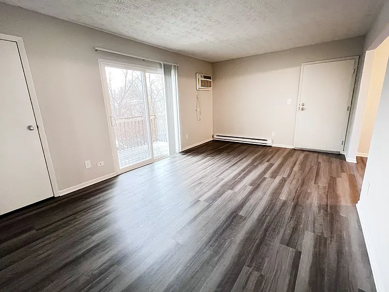 Oakwood Apartments — Photo 71