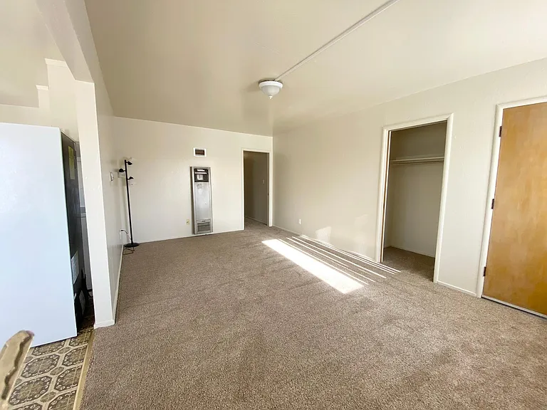 522 Riverside Ave — Photo 4