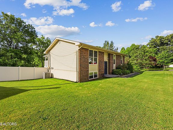 4th image of 6579 E Garwood Cir