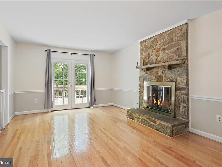 2026 Westwood Forest Dr — Photo 8