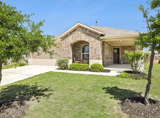 102 Harlan Dr, Hutto, TX 78634