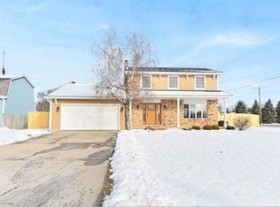 2527 26th St, Bay City, MI 48708