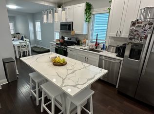 3450 N Lawndale Ave UNIT 1, Chicago, IL 60618