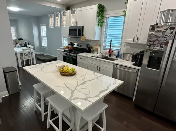 3450 N Lawndale Ave Unit 1, Chicago, IL 60618