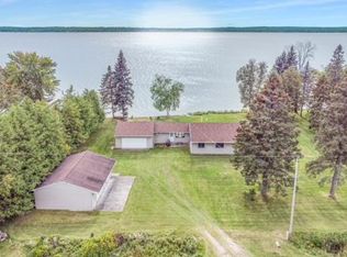 3835 Greenmans Point Rd, Cheboygan, MI 49721