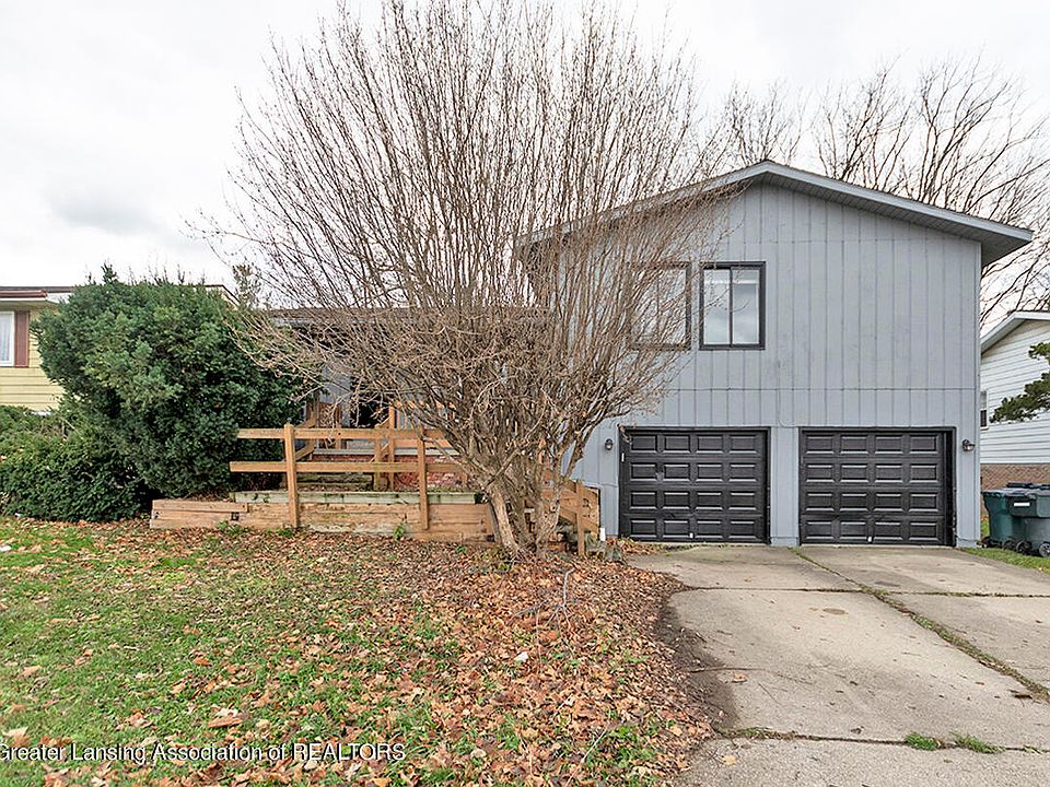 1st image of 1530/1532 Burcham Dr