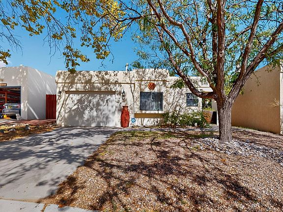 4th image of 7315 Platero Pl NW