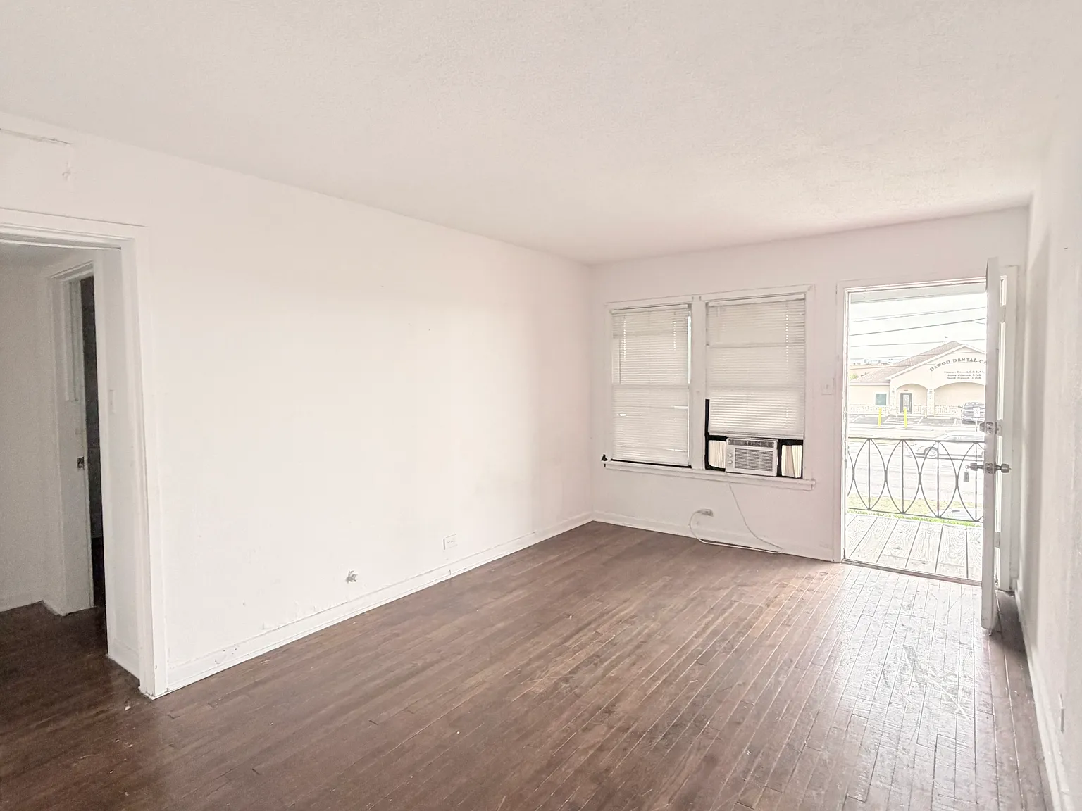 1 bedroom and 1 bathroom apartment for rent — Photo 4