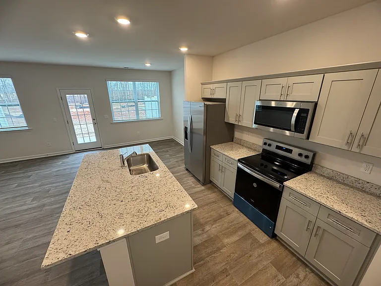 1310 Broholmer Ln — Photo 9