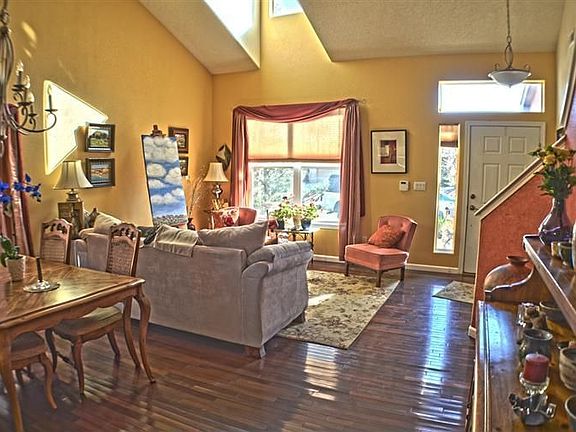 5th image of 10540 Savoy Dr NW