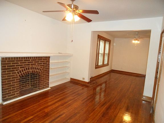 4th image of 1449 N Lotus Ave