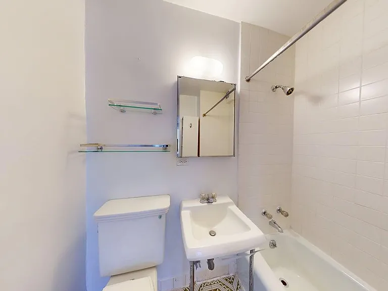 154 E 37th St #3F — Photo 9