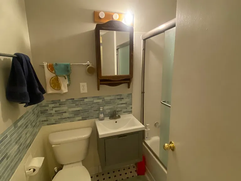 525 S 45th St — Photo 5