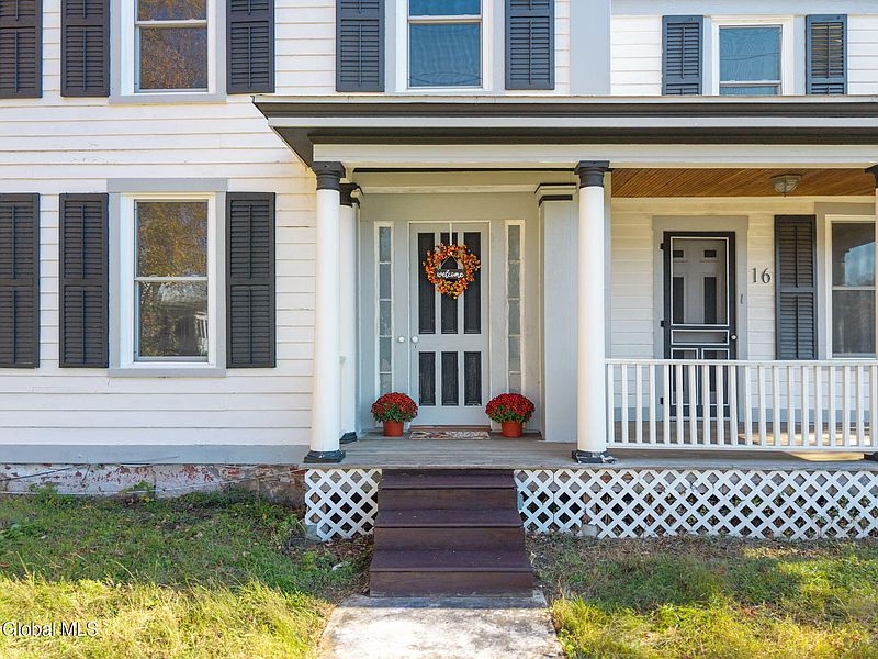 3rd image of 16 Clum Road