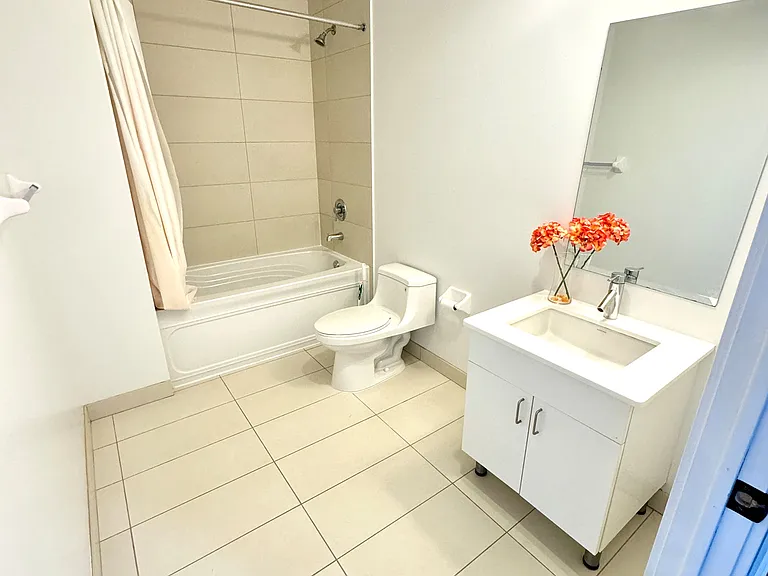 426 University Ave #2301 — Photo 22