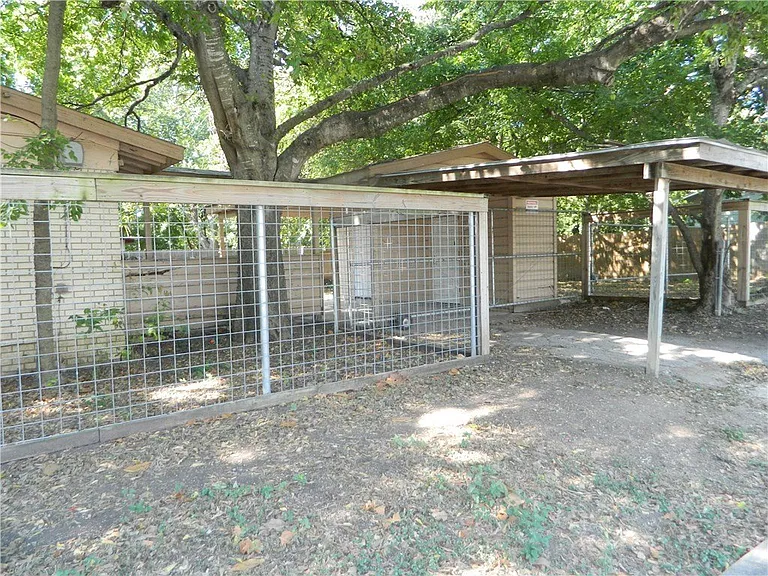 6512 Linda Ln — Photo 18