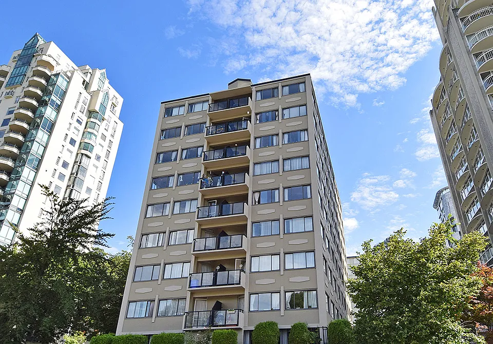 1380 Jervis St #707