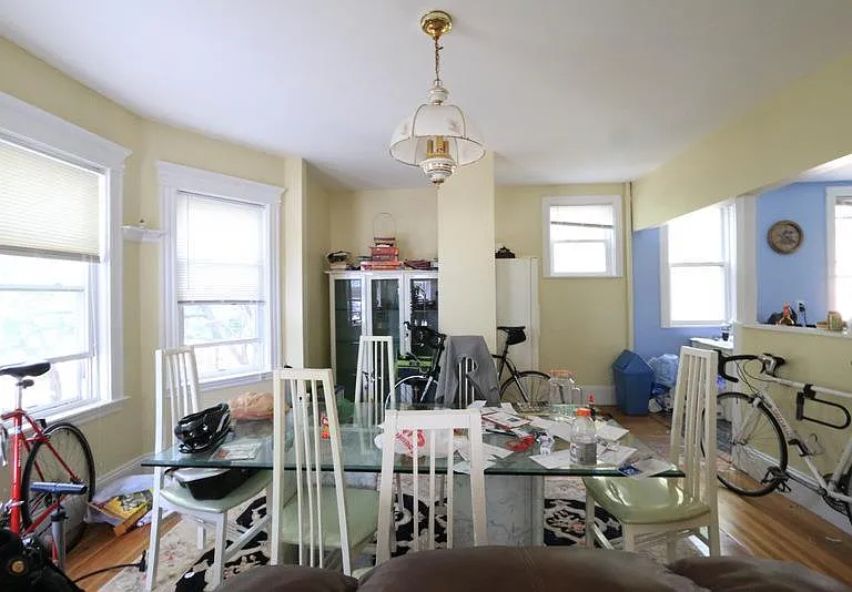 18 Park Ave #2 — Photo 9