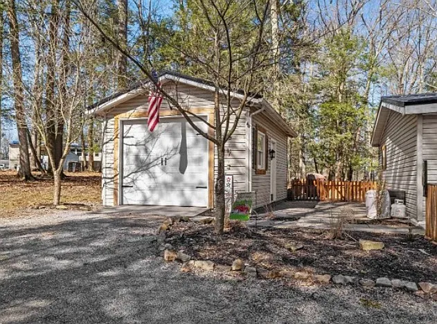 2 bed, 1937 sqft, $2,800 — Photo 3