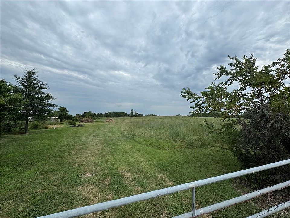 1st image of N 700th Rd