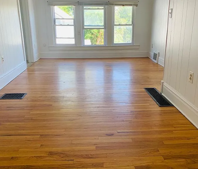806 W Michigan Ave #2 — Photo 9