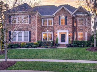 2046 Lake Forest Dr #50, Tega Cay, SC 29708