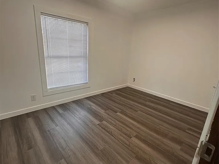 14525 Oak Hill Ln — Photo 16