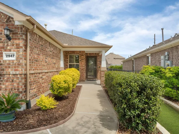 2947 Cone Flower Dr, Richmond, TX 77469