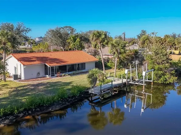 4696 Pompano St, Placida, FL 33946