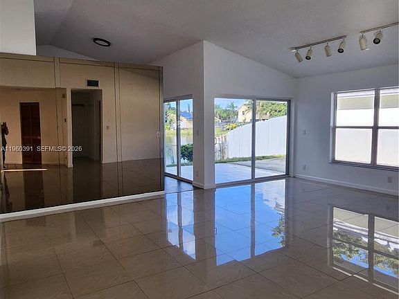 3rd image of 9711 SW 57th St