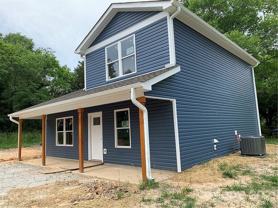 2nd image of 604 Scruggs St