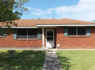 210 Markham Dr, Slidell, LA 70458