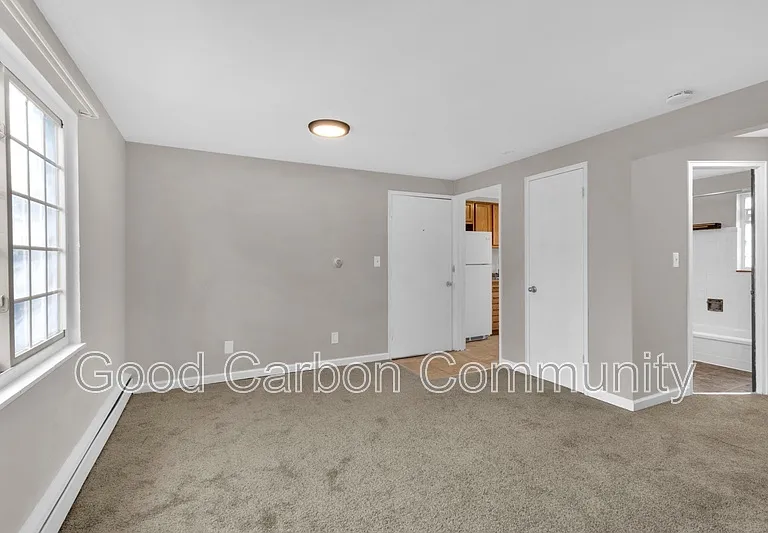 313 Beattie Ave #1 — Photo 2