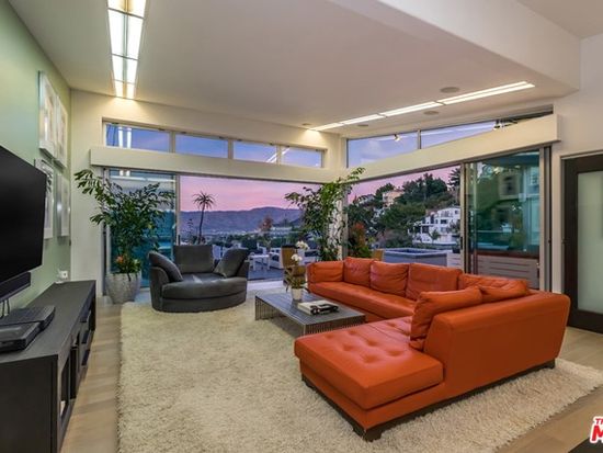 7275 Mulholland Dr, Los Angeles, CA 90068 | Zillow